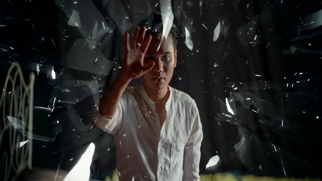 Người Không Đáng - Khắc Việt