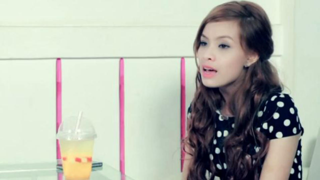 Facebook Tình Yêu - Lyna Thùy Linh, Hoàng Phúc Thiên