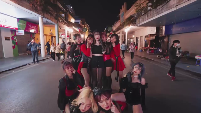 Shy - Tô Châu, Triệu Vy