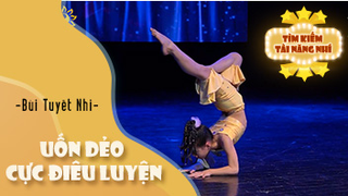 Bé gái uốn dẻo hiện cơ tay siêu khỏe - Bùi Tuyết Nhi