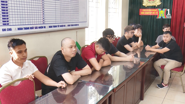 Công an thành phố triệt phá ổ nhóm đánh bạc núp bóng livestream chơi game | An ninh Thủ đô | 01/11/2024