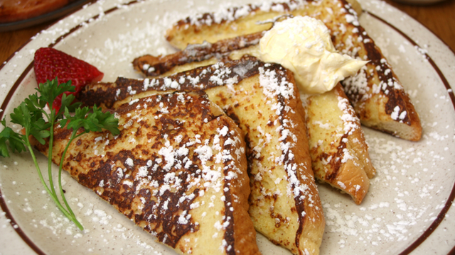 Bánh Toast – Ngon Nhẹ Nhàng, Chuẩn Phong Cách Tây