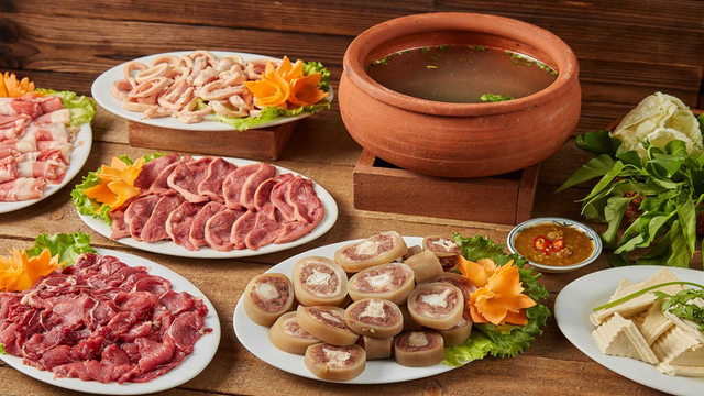 Lẩu Đuôi Bò Bổ Dưỡng Đậm Vị