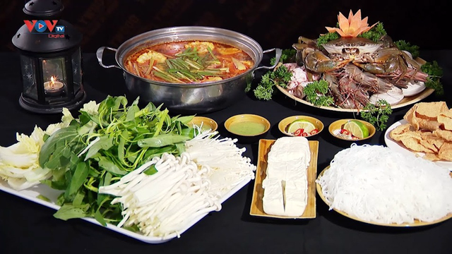 Lẩu Hải Sản Vạn Chài Tươi Ngon