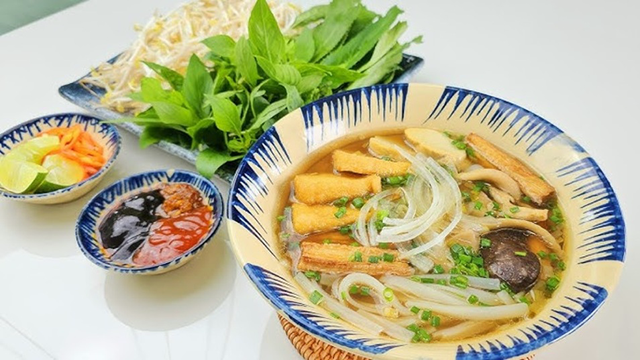 Phở Chay – Món Ngon Dinh Dưỡng, Thanh Đạm